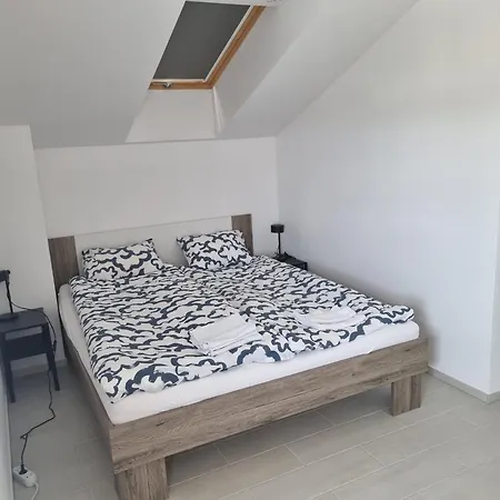 -wieniawskiego133 Self Check-in Апартаменти *